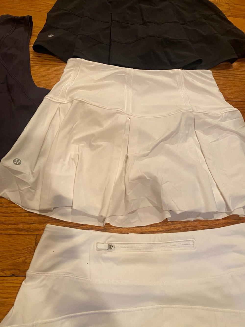 Lululemon bundle - Picture 3 of 5